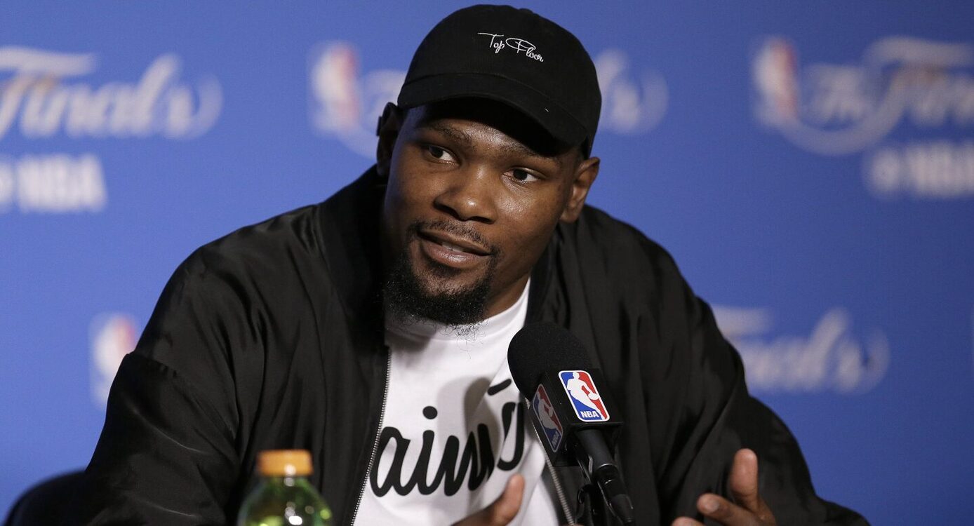 Houston Lands Kevin Durant, Sends Jalen Green and Dillon Brooks to Phoenix