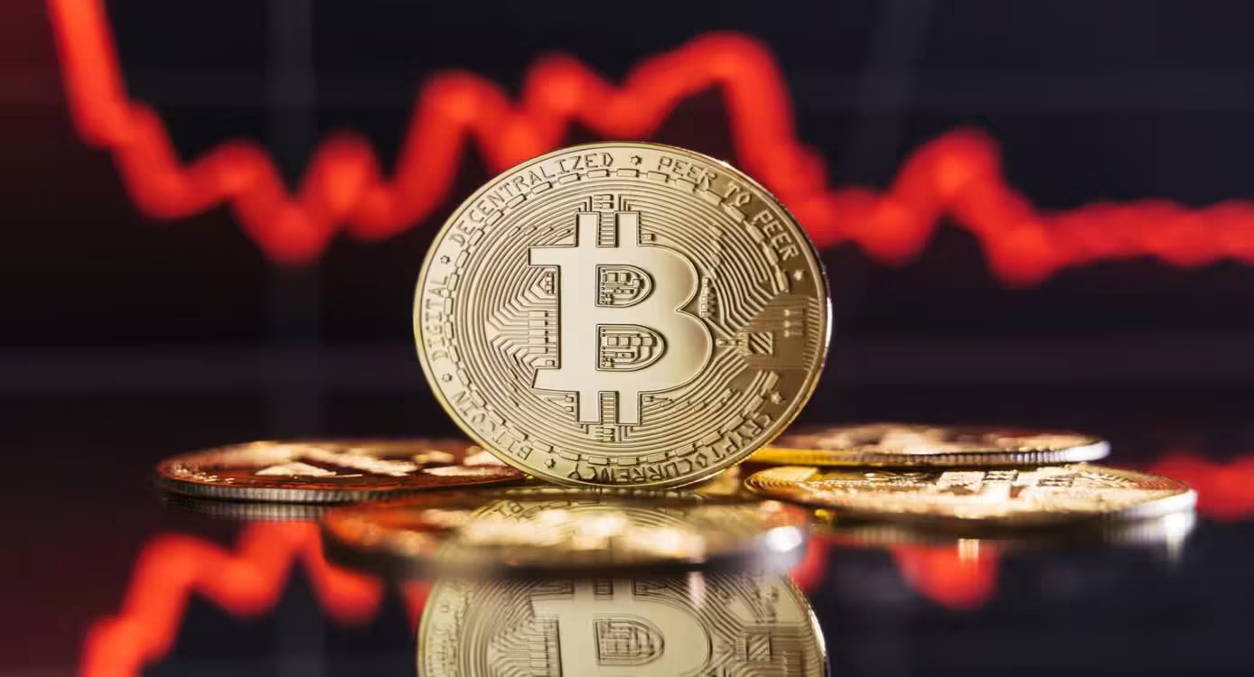 Bitcoin’s Rollercoaster Pauses Volatility Drops to 2023 Lows