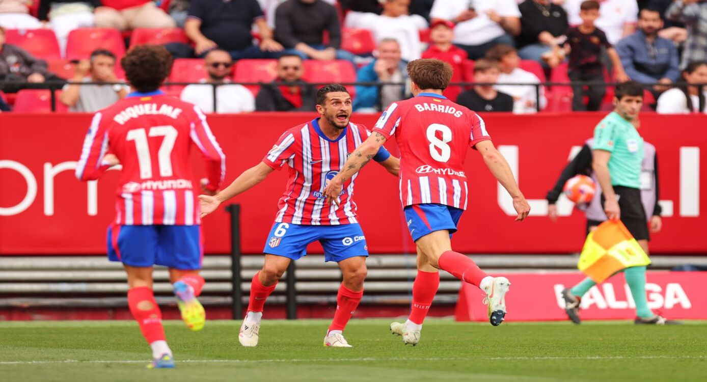Atlético Keep Title Hopes Alive with Last-Gasp Win at Sevilla